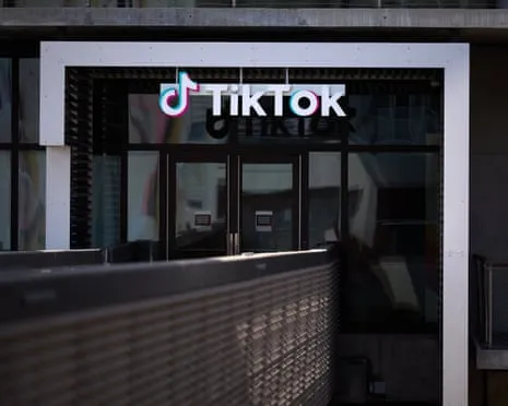 Trump Celebrates TikTok New Deal while Beijing Hints Algorithm Management Persists